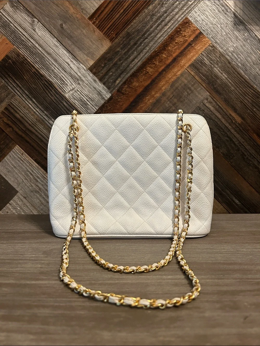 Vintage Chanel Petite Shopping Tote